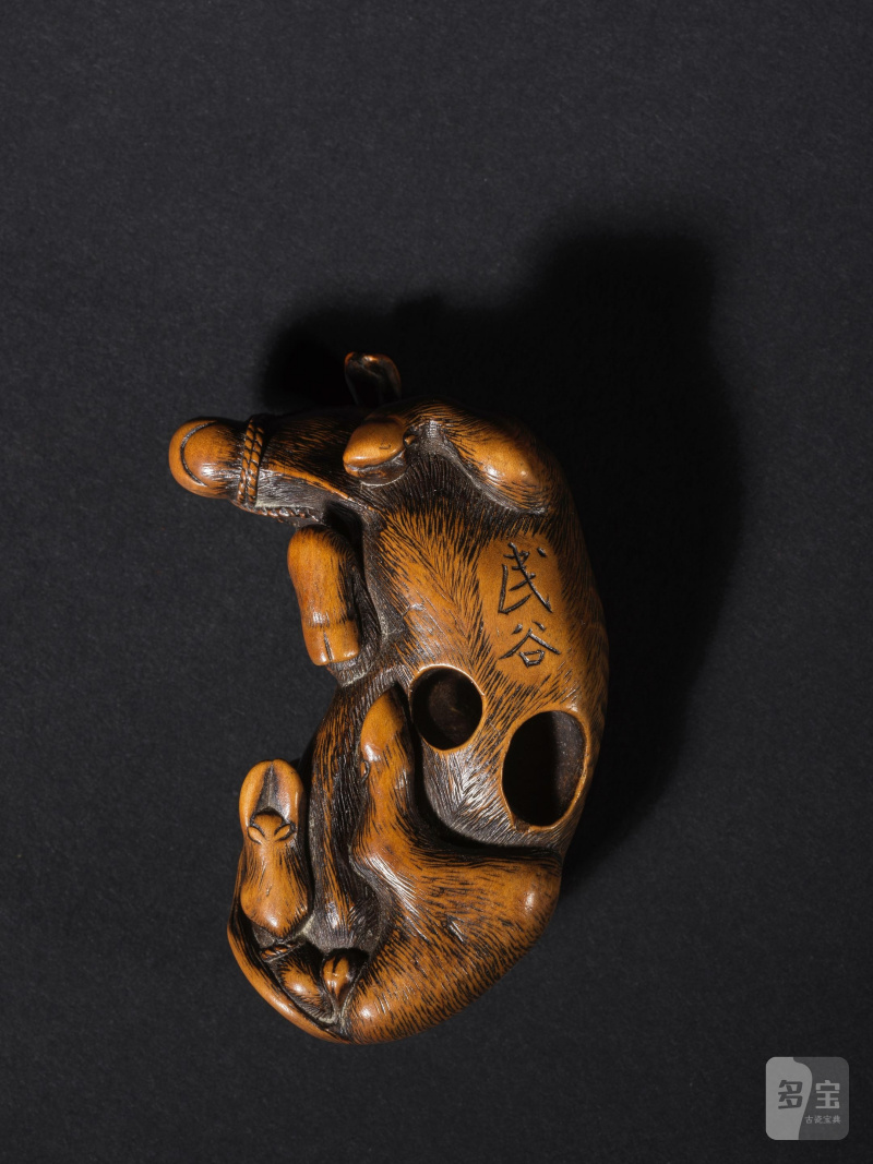 木彫根付 臥牛 銘「民谷」 19世紀前期 | NETSUKE EN BOIS REPRÉSENTANT UN BŒUF - 图4